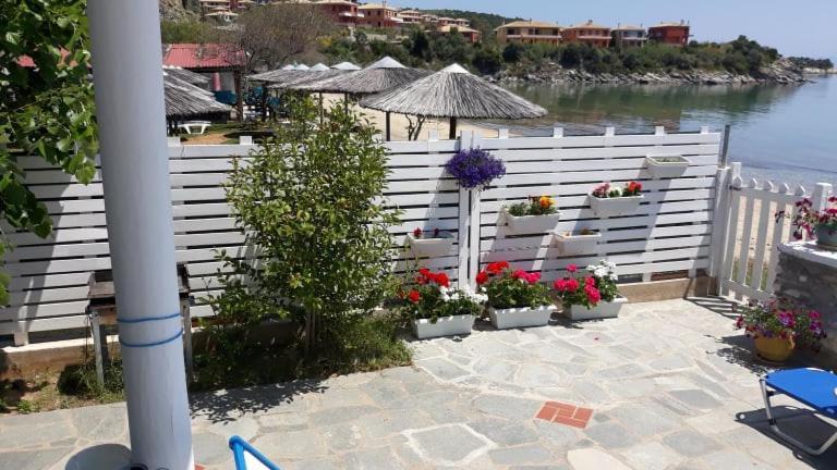 פירגדיקיה House Kokkalas On The Beach מראה חיצוני תמונה