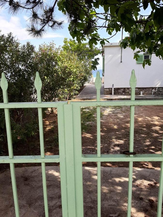 פירגדיקיה House Kokkalas On The Beach מראה חיצוני תמונה