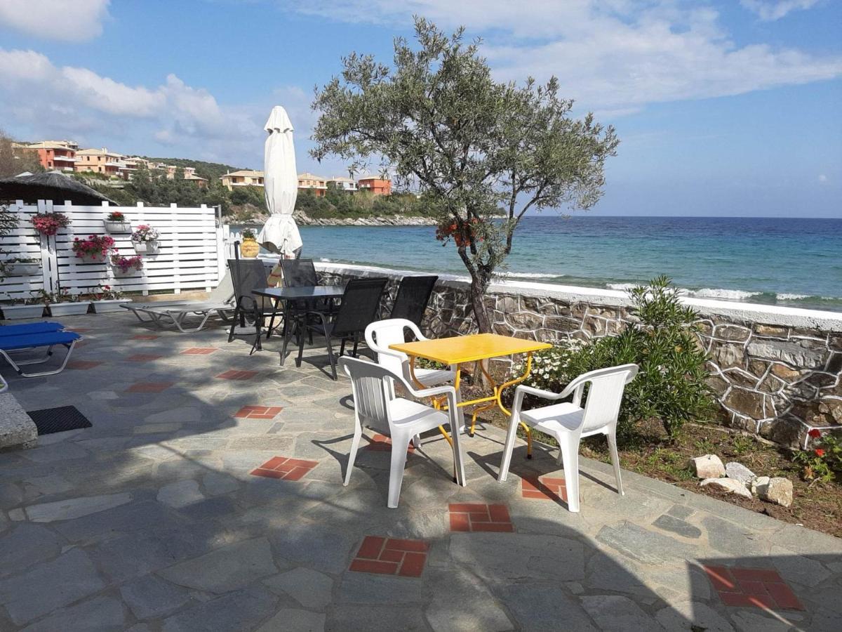 פירגדיקיה House Kokkalas On The Beach מראה חיצוני תמונה
